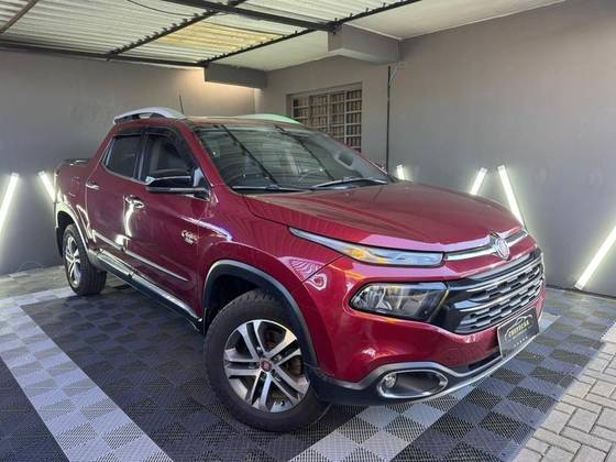FIAT TORO 2.0 16V TURBO DIESEL VOLCANO 4WD AT9 FIAT TORO 2.0 16V TURBO DIESEL VOLCANO 4WD AT9